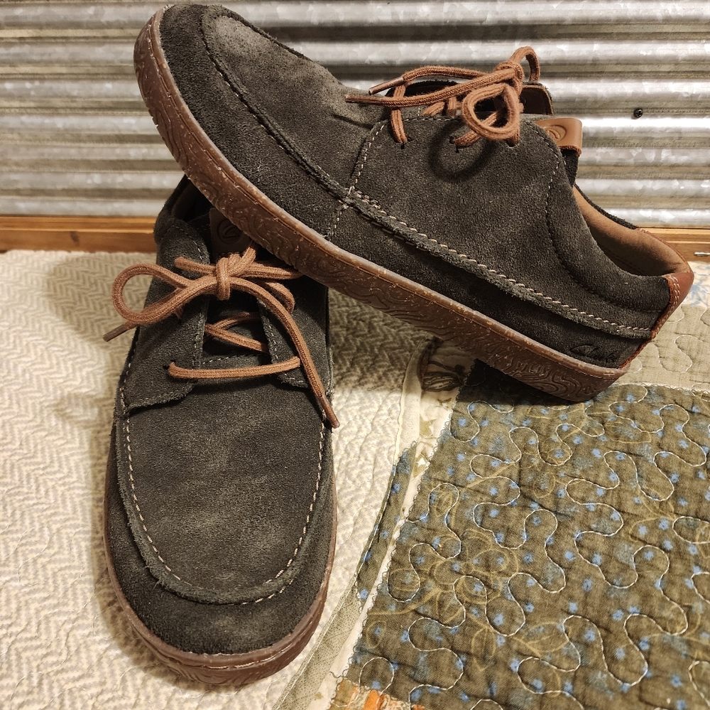 Clark's shoes